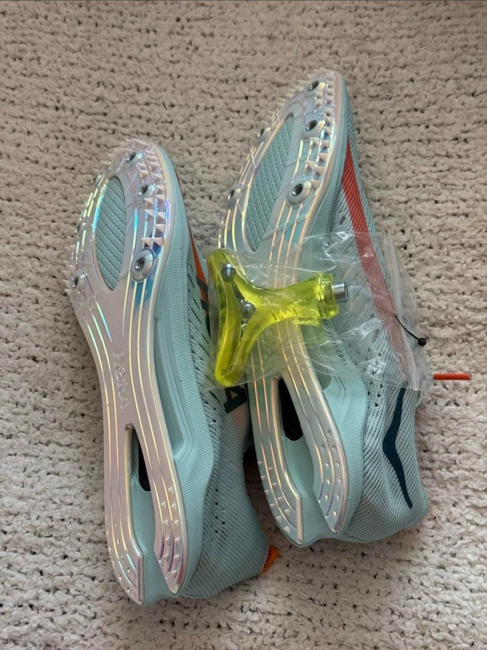 HOKA Cielo X MD Track Spikes Men 6 Women 7.5 Blue Glass NEW 1123151